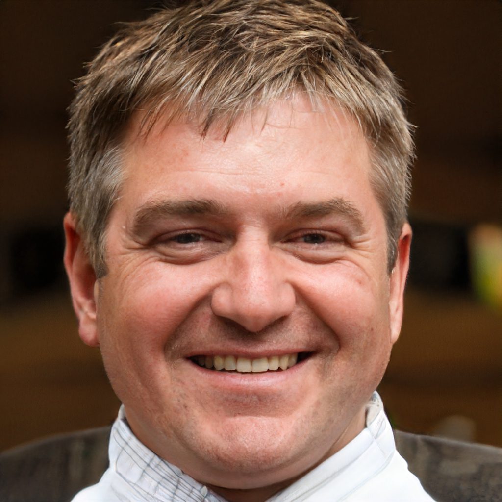Thomas Fincke - Executive Director of LookBallet.com